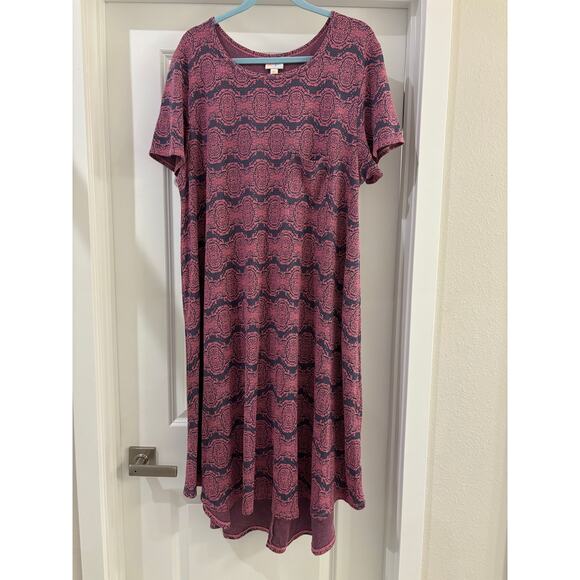 LuLaRoe Carly swing dress with a high-low hem purple and pink pattern EUC 3X - Picture 1 of 5